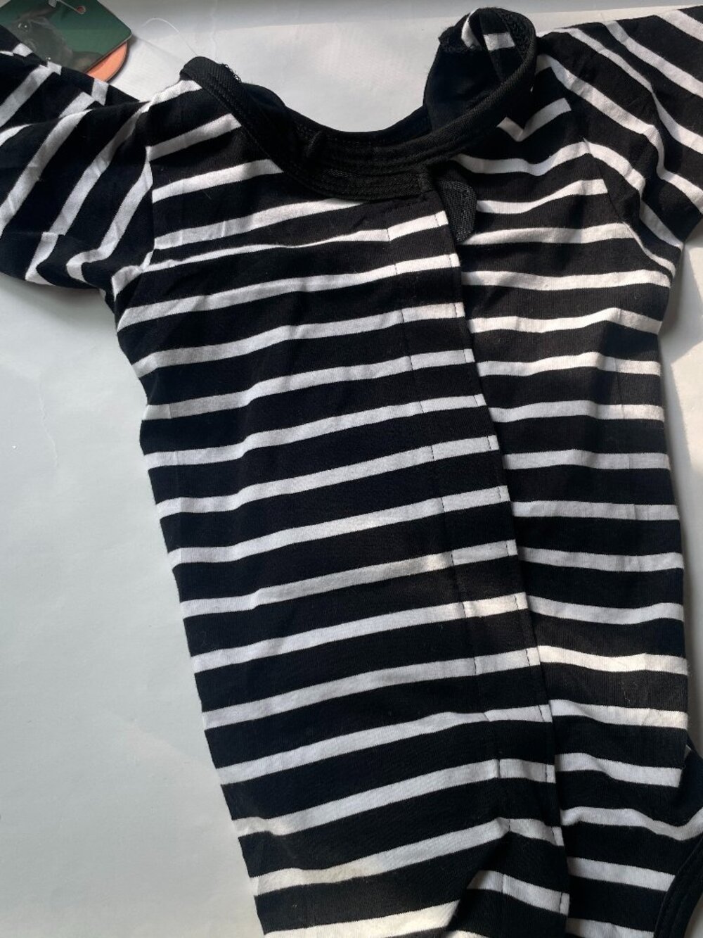 Kuoser Black & White Striped Dog Pajamas / Bodysuit